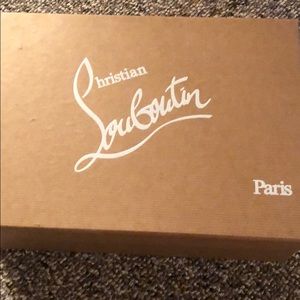 Brand new Christian Louboutin Nude So Kate